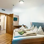 Lindlinghof 4*