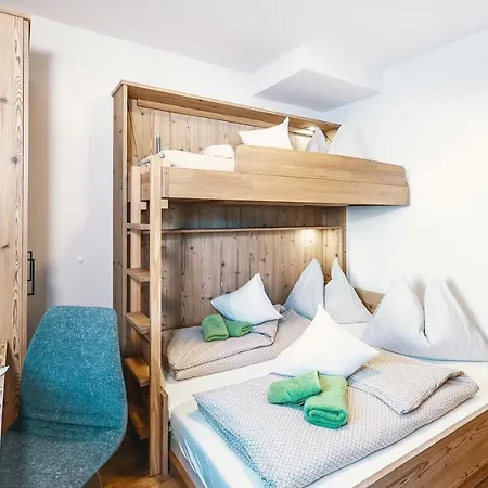 Lindlinghof Aparthotel 4*