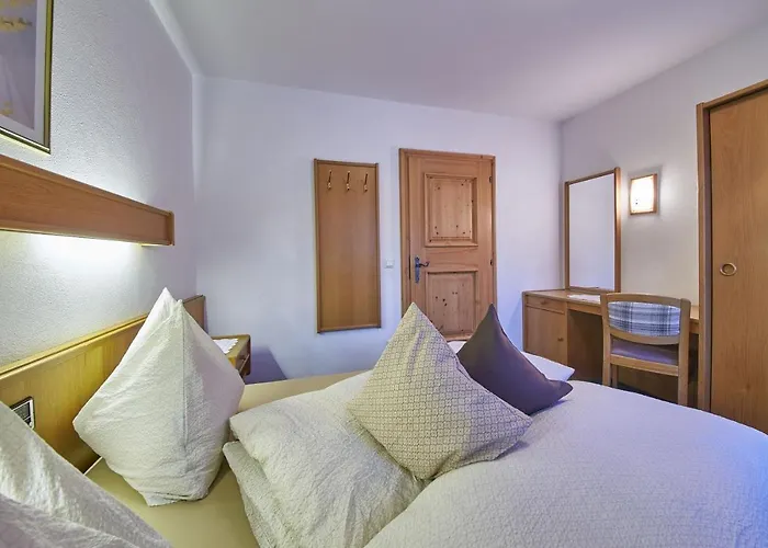 Lindlinghof Aparthotel 4*